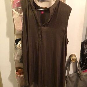 Vince Camuto dress top